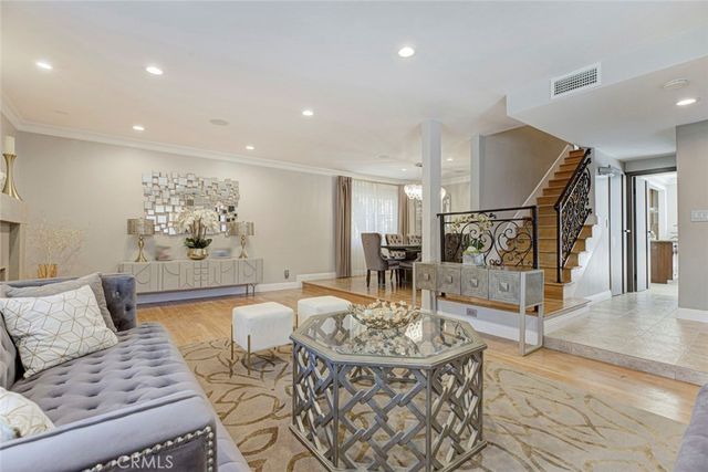 1523 Colina Drive, Glendale, CA 91208