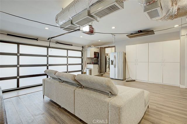 1523 Colina Drive, Glendale, CA 91208