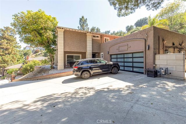 1523 Colina Drive, Glendale, CA 91208