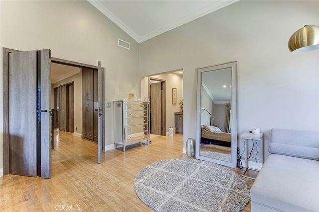 1523 Colina Drive, Glendale, CA 91208