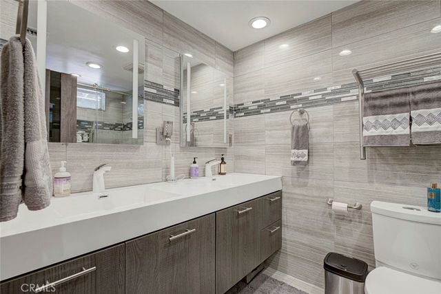 1523 Colina Drive, Glendale, CA 91208