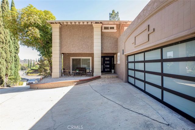 1523 Colina Drive, Glendale, CA 91208
