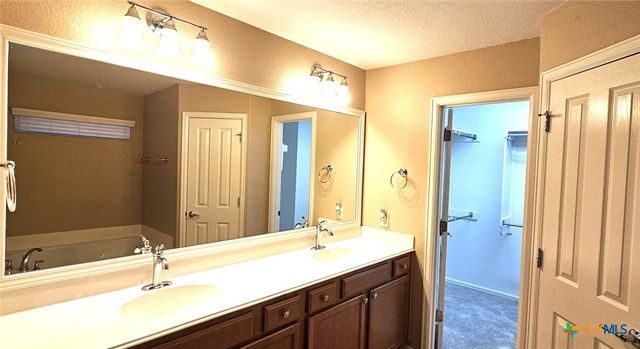 6046 Mule Deer, Schertz, TX 78108