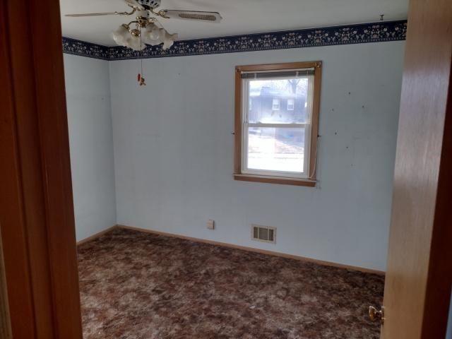 6311 N Kansas Avenue, Kansas City, MO 64119