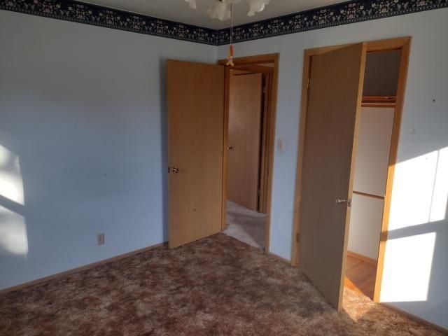 6311 N Kansas Avenue, Kansas City, MO 64119