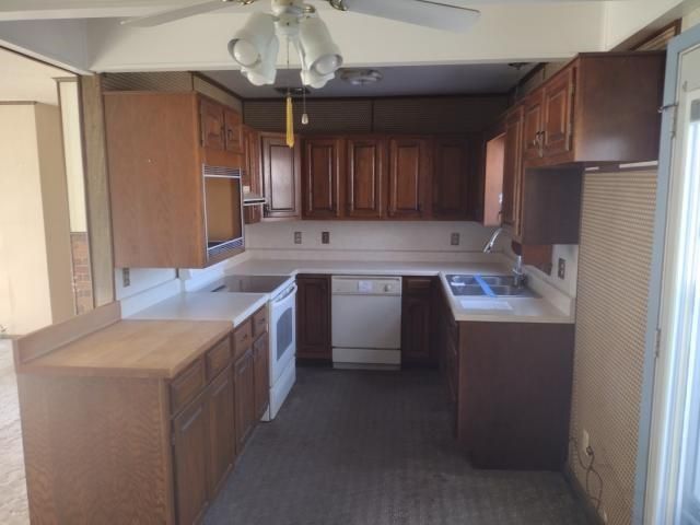 6311 N Kansas Avenue, Kansas City, MO 64119