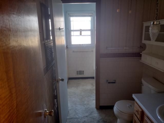 6311 N Kansas Avenue, Kansas City, MO 64119