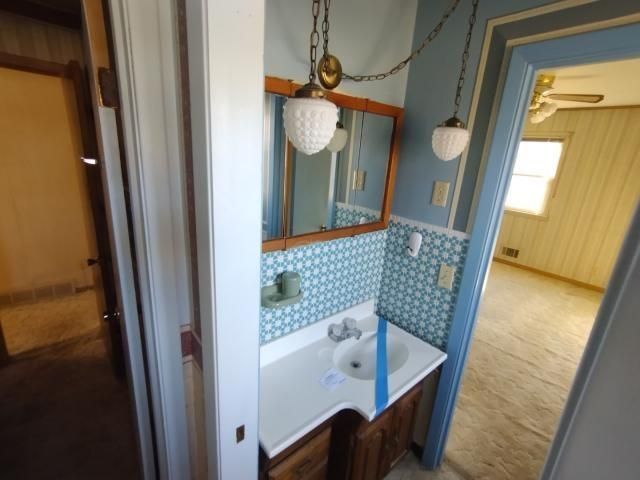 6311 N Kansas Avenue, Kansas City, MO 64119