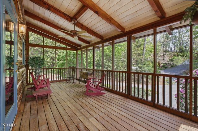 351 Ivy Wood Lane, Mountain City, TN 37683