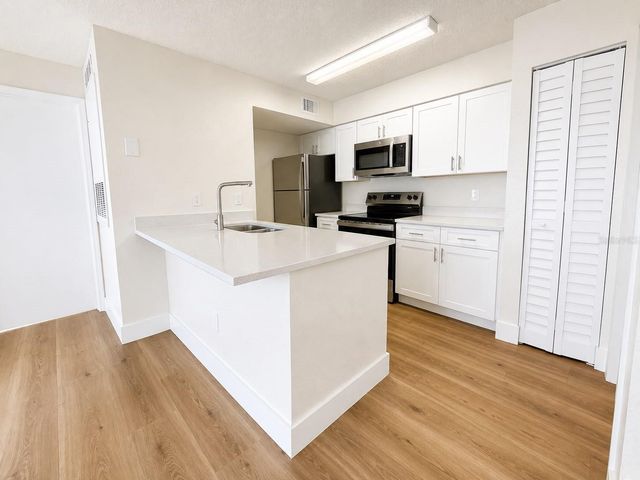 2217 GRAND CAYMAN COURT 1223, Kissimmee, FL 34741