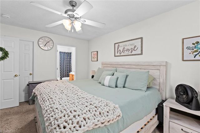 555 Brown Stone Court, Kernersville, NC 27284