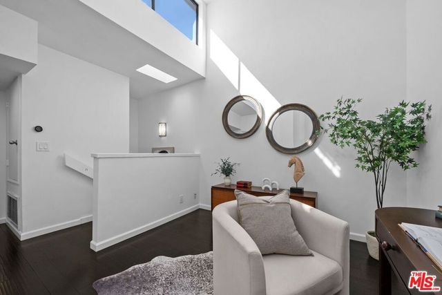 1425 Stanford Street 5, Santa Monica, CA 90404