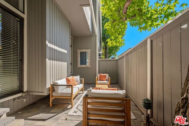 1425 Stanford Street 5, Santa Monica, CA 90404