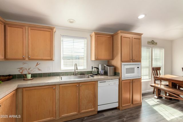 8601 N 103RD Avenue 210, Peoria, AZ 85345