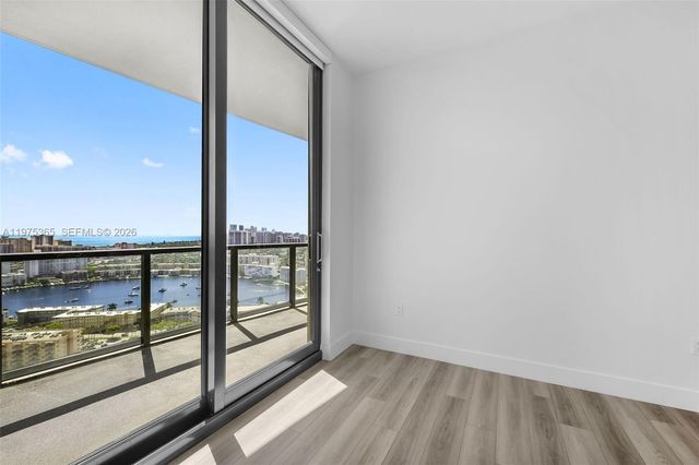 101 Diplomat Pkwy 2310, Hallandale Beach, FL 33009