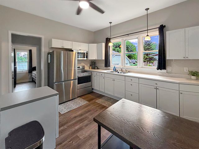 206 Vista Street, Traer, IA 50675