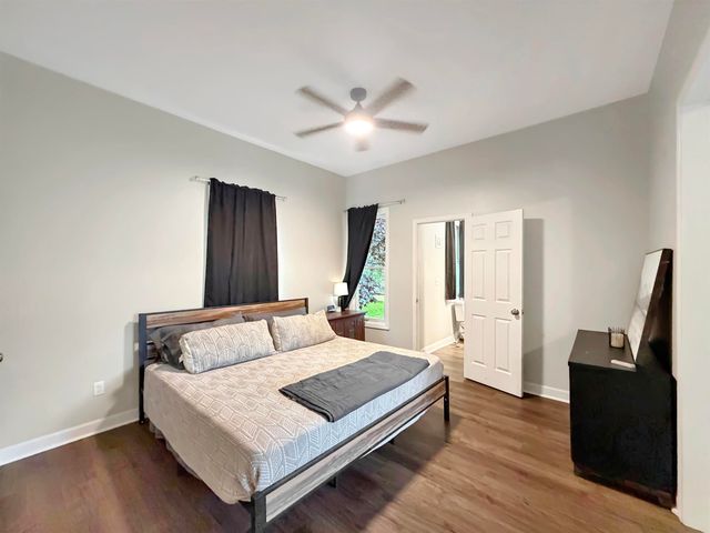 206 Vista Street, Traer, IA 50675