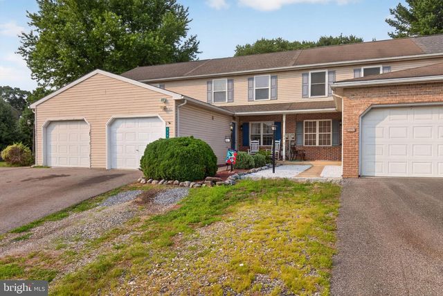 317 GROFFDALE RD, Quarryville, PA 17566