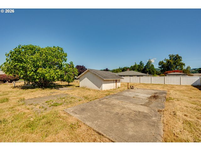 Fir Ave, Woodland, WA 98674