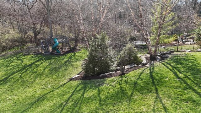 1610 Briarwood Lane, Mahomet, IL 61853