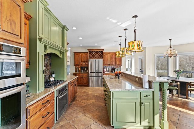 1610 Briarwood Lane, Mahomet, IL 61853