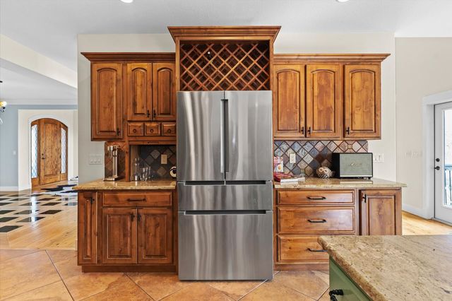 1610 Briarwood Lane, Mahomet, IL 61853