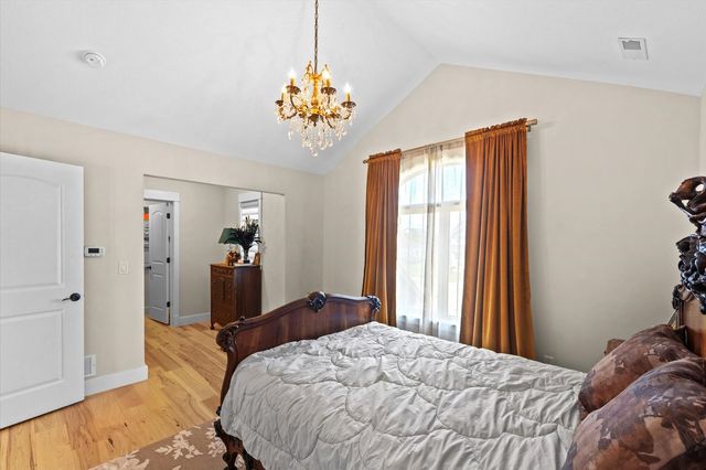 1610 Briarwood Lane, Mahomet, IL 61853