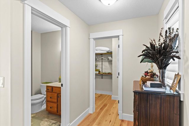 1610 Briarwood Lane, Mahomet, IL 61853