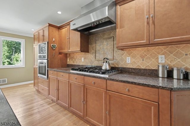 1680 Raritan Rd, Scotch Plains Twp., NJ 07076