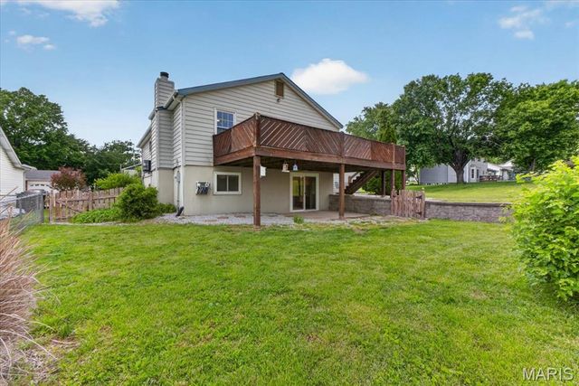 649 Bull Valley Drive, St Peters, MO 63304