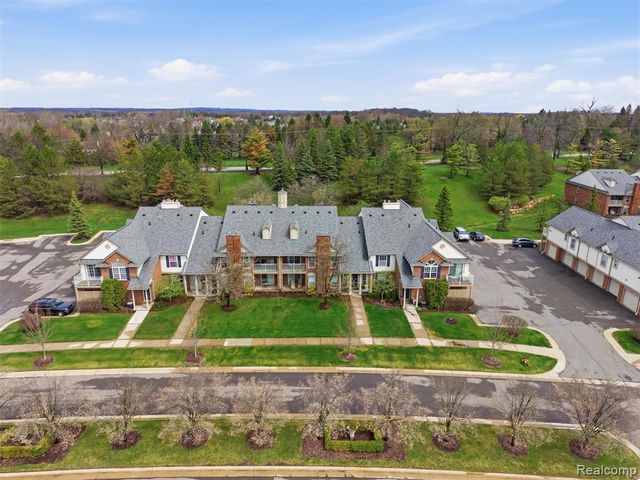 3570 Oakmonte Boulevard, Rochester, MI 48306