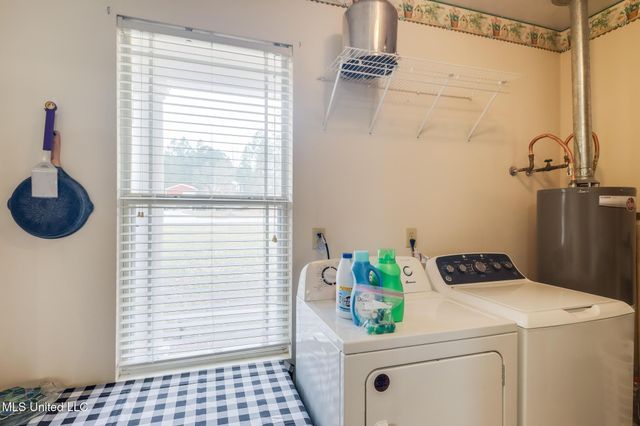 17008 W Spring Lake Drive, Vancleave, MS 39565