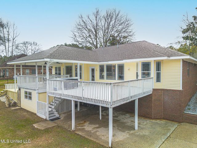 17008 W Spring Lake Drive, Vancleave, MS 39565