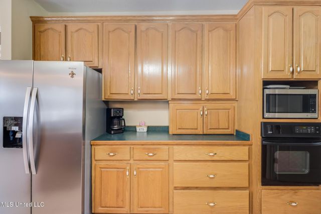 17008 W Spring Lake Drive, Vancleave, MS 39565