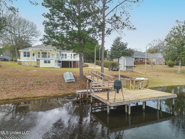 17008 W Spring Lake Drive, Vancleave, MS 39565