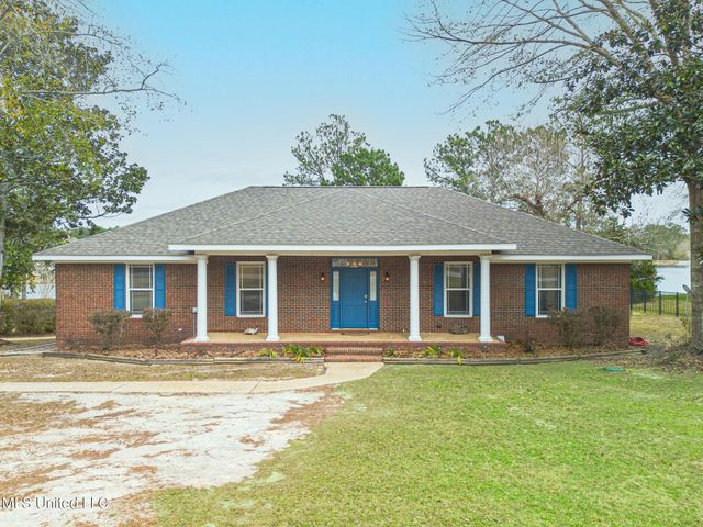 17008 W Spring Lake Drive, Vancleave, MS 39565
