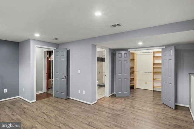 1422 FAIRBANKS DR, Hanover, MD 21076