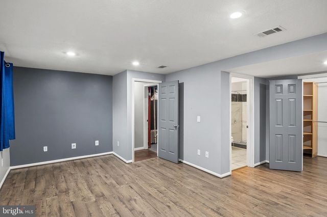 1422 FAIRBANKS DR, Hanover, MD 21076