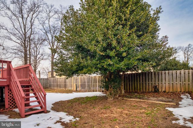 1422 FAIRBANKS DR, Hanover, MD 21076