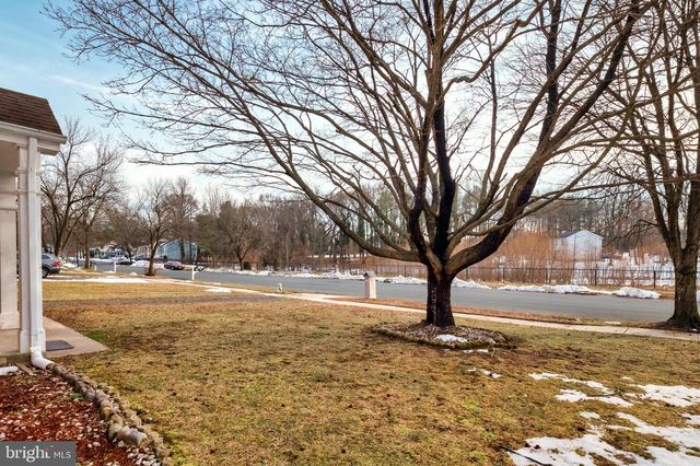 1422 FAIRBANKS DR, Hanover, MD 21076