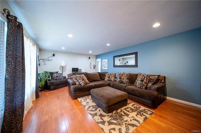 209 E Francis, Corona, CA 92879