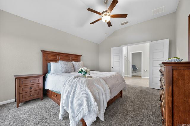 7058 Vista Loop, San Antonio, TX 78233