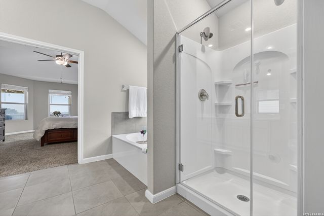 7058 Vista Loop, San Antonio, TX 78233