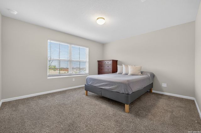 7058 Vista Loop, San Antonio, TX 78233