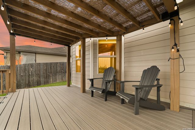 7058 Vista Loop, San Antonio, TX 78233