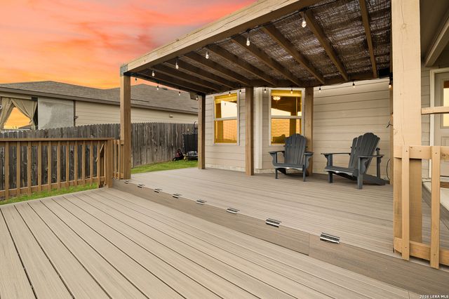 7058 Vista Loop, San Antonio, TX 78233