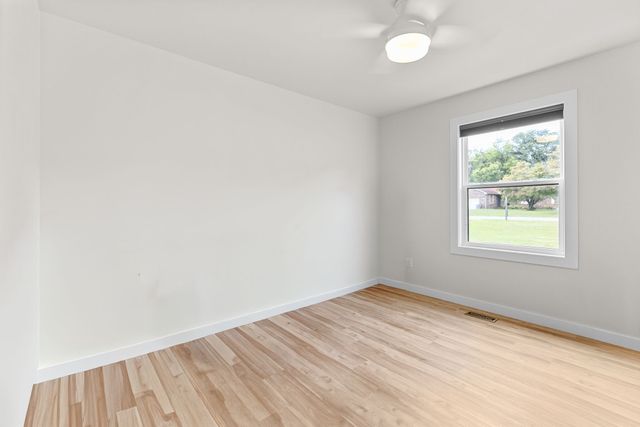 193 Timberlake Dr, Estill Springs, TN 37330