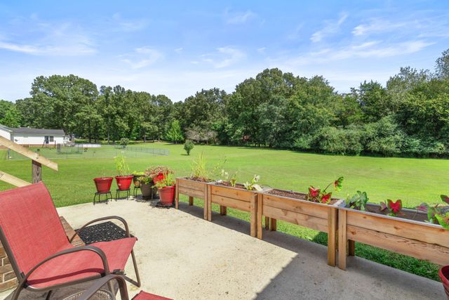 193 Timberlake Dr, Estill Springs, TN 37330