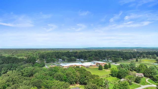 193 Timberlake Dr, Estill Springs, TN 37330