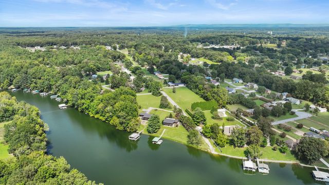 193 Timberlake Dr, Estill Springs, TN 37330